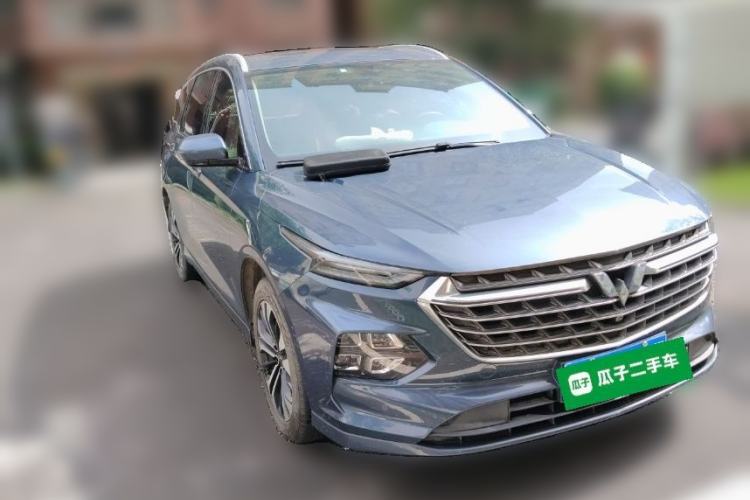 Used Wuling Victory 2020 1.5T CVT Flagship Edition Front Right 45 Deg