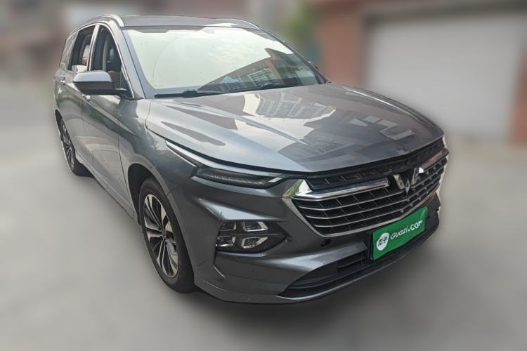 Used Wuling Victory 2020 1.5T CVT Flagship Edition Front Right 45 Deg