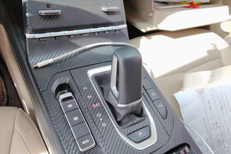 Used Wuling Victory 2020 1.5T CVT Flagship Edition Gear Lever