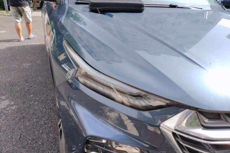Used Wuling Victory 2020 1.5T CVT Flagship Edition Right Front Headlight