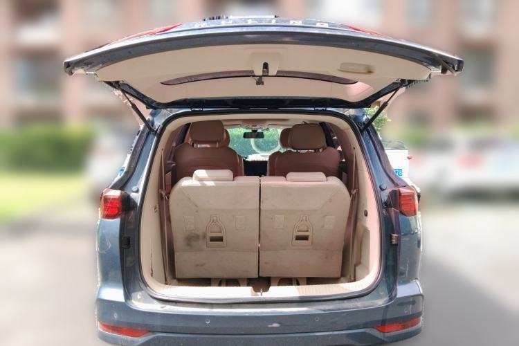 Used Wuling Victory 2020 1.5T CVT Flagship Edition Trunk