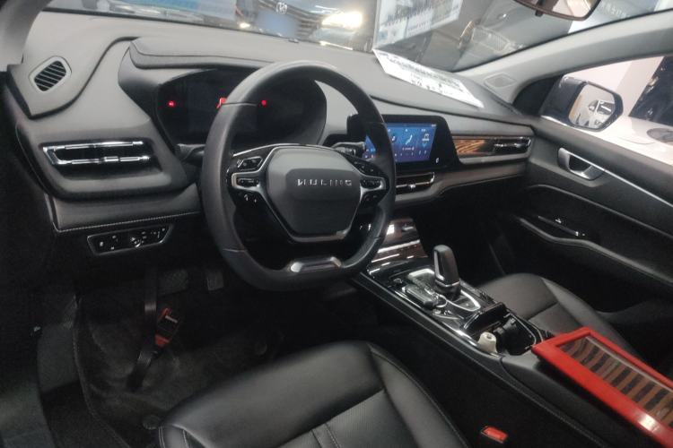 Used Wuling Victory 2020 1.5T CVT Flagship Edition Center Console