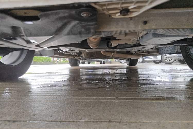 Used Wuling Victory 2020 1.5T CVT Flagship Business Class Chassis Front