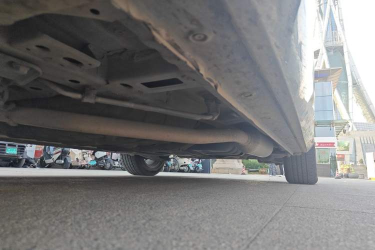 Used Wuling Victory 2020 1.5T CVT Flagship Edition Chassis Front Left