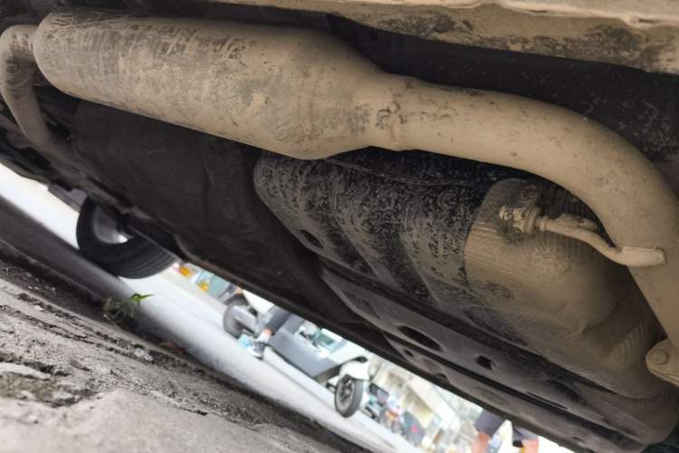 Used Wuling Victory 2020 1.5T CVT Luxury Model Chassis Rear Left