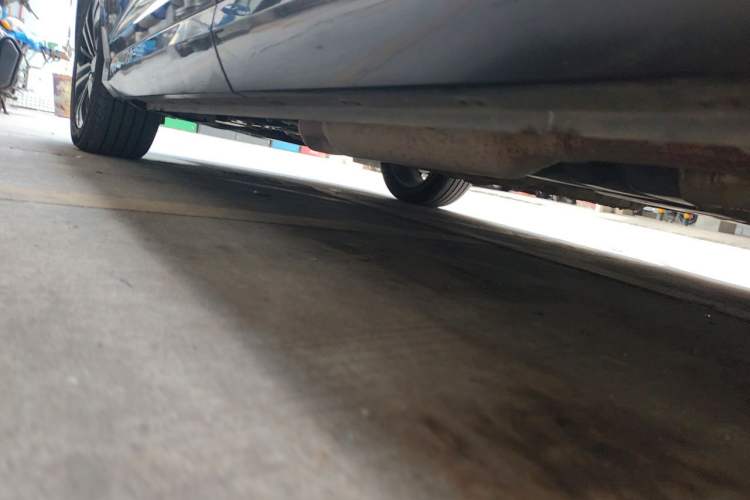 Used Wuling Victory 2020 1.5T CVT Flagship Edition Chassis Rear Left