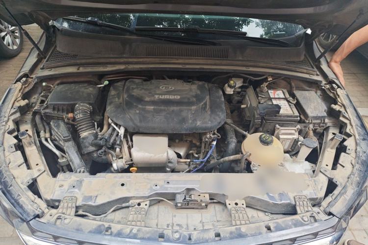 Used Wuling Victory 2020 1.5T CVT Luxury Model Engine Bay