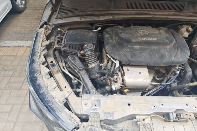 Used Wuling Victory 2020 1.5T CVT Luxury Model Engine Bay Right