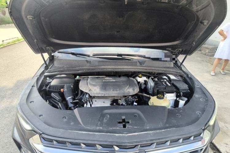 Used Wuling Victory 2020 1.5T CVT Flagship Business Class Engine Bay