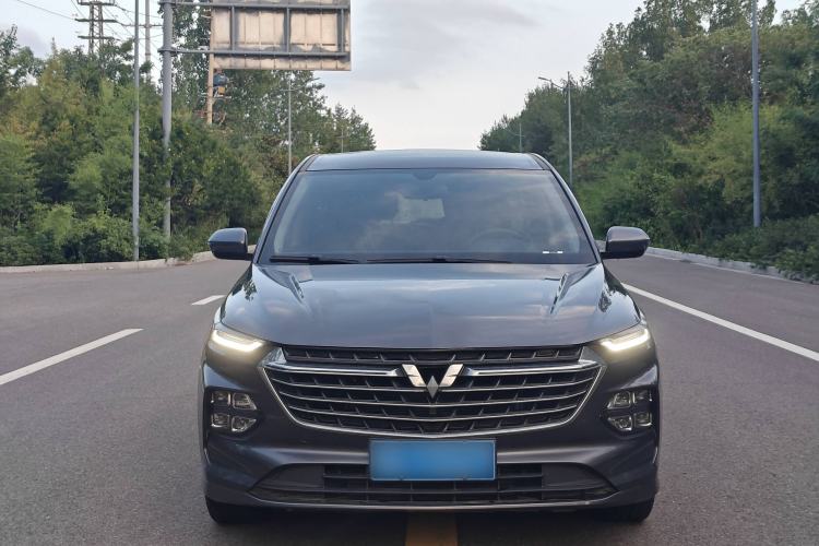 Used Wuling Victory 2020 1.5T CVT Luxury Model Exterior 1