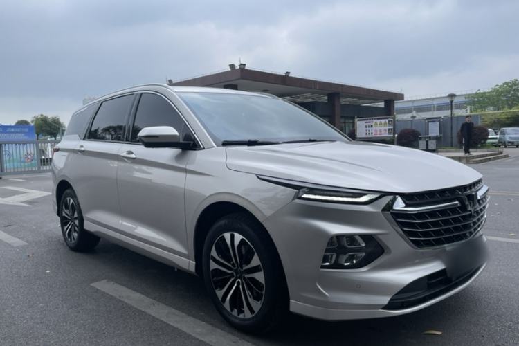 Used Wuling Victory 2020 1.5T CVT Flagship Edition Exterior 2