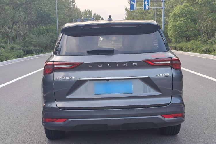 Used Wuling Victory 2020 1.5T CVT Luxury Model Exterior 4