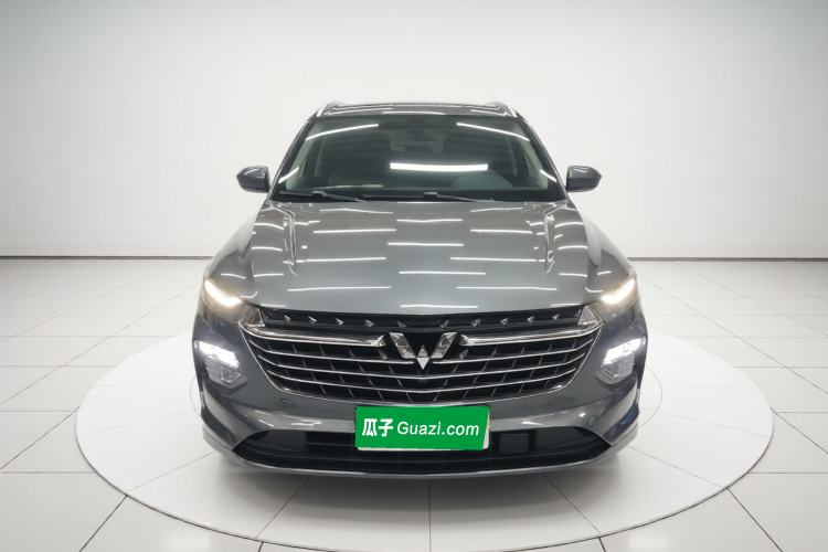 Used Wuling Victory 2020 1.5T CVT Flagship Edition Front