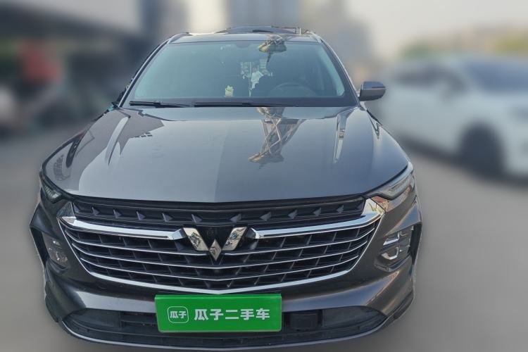 Used Wuling Victory 2020 1.5T CVT Flagship Edition Front