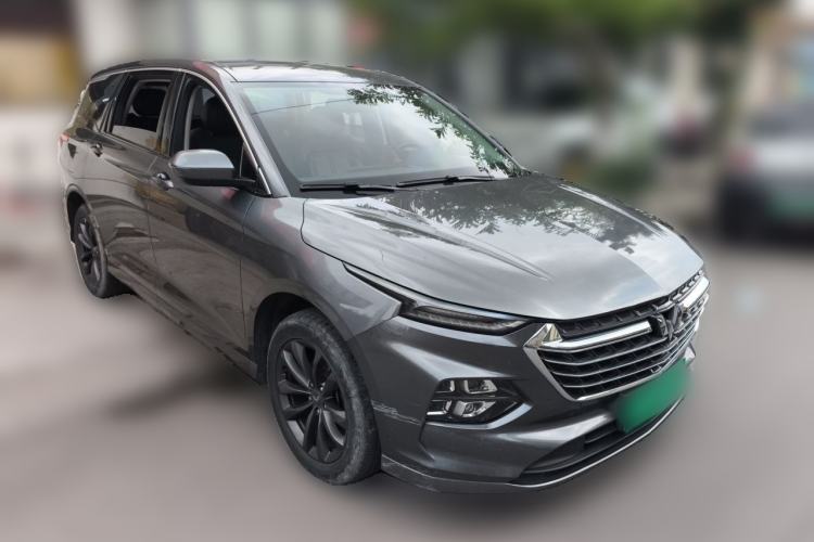 Used Wuling Victory 2020 1.5T CVT Luxury Model Front Right 45 Deg