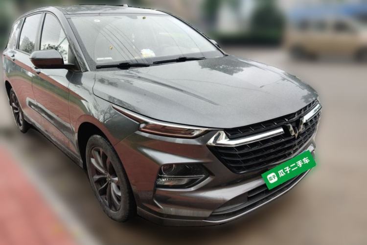 Used Wuling Victory 2020 1.5T Manual Elite Edition Front Right 45 Deg