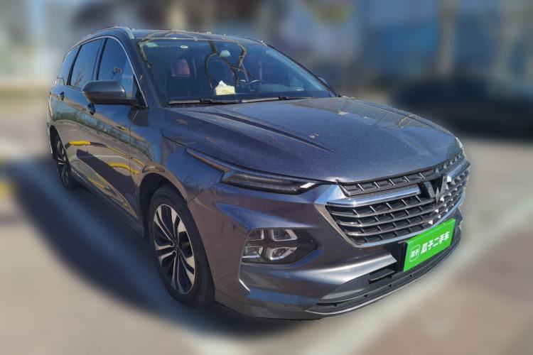 Used Wuling Victory 2020 1.5T CVT Flagship Edition Front Right 45 Deg