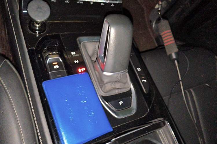 Used Wuling Victory 2020 1.5T CVT Flagship Edition Gear Lever