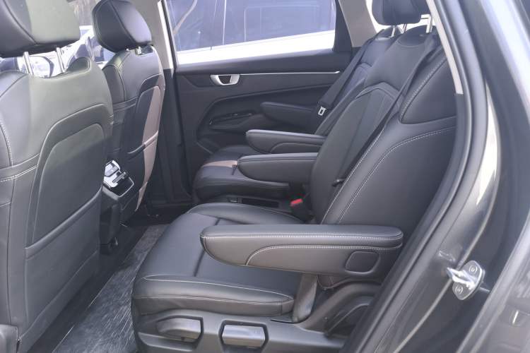 Used Wuling Victory 2020 1.5T CVT Flagship Edition Interior 1
