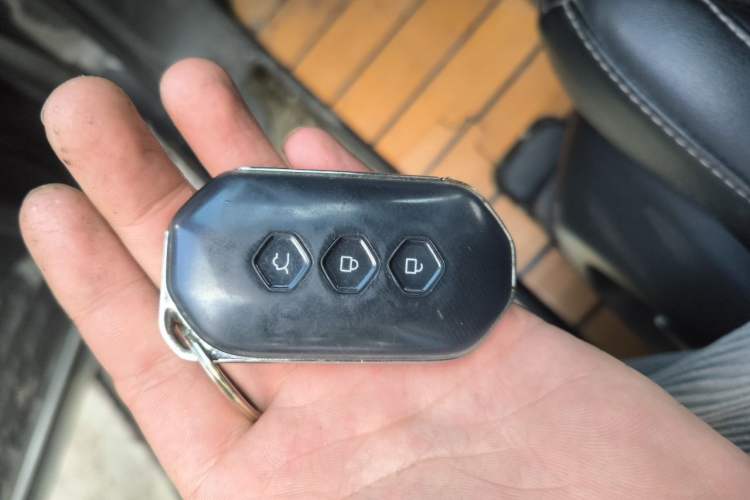 Used Wuling Victory 2020 1.5T CVT Flagship Business Class Interior 1