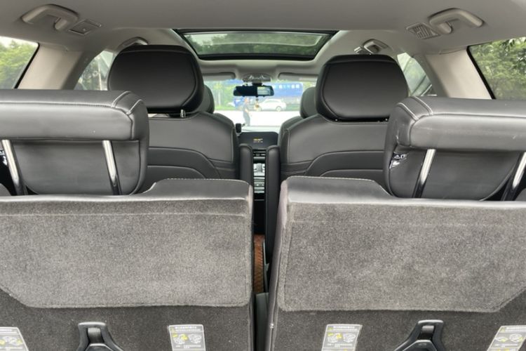 Used Wuling Victory 2020 1.5T CVT Flagship Edition Interior 3
