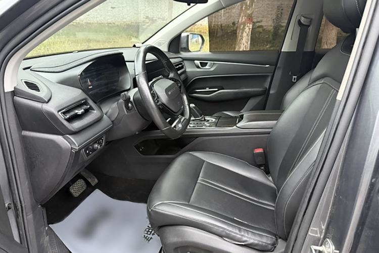Used Wuling Victory 2020 1.5T CVT Flagship Edition Interior 4