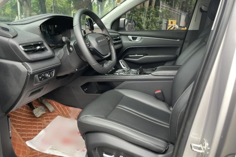 Used Wuling Victory 2020 1.5T CVT Flagship Edition Interior 5