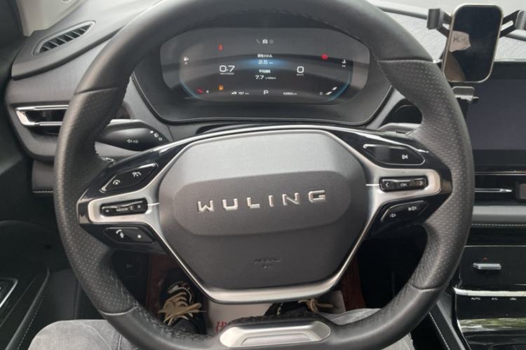 Used Wuling Victory 2020 1.5T CVT Flagship Edition Interior 6