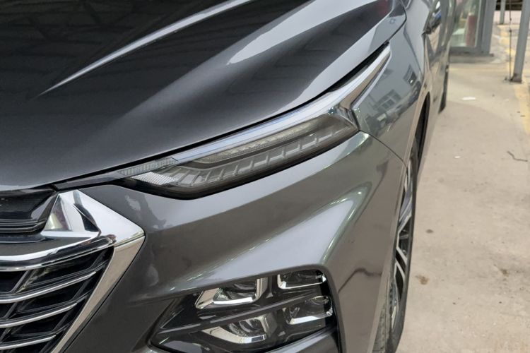 Used Wuling Victory 2020 1.5T CVT Flagship Edition Left Front Headlight