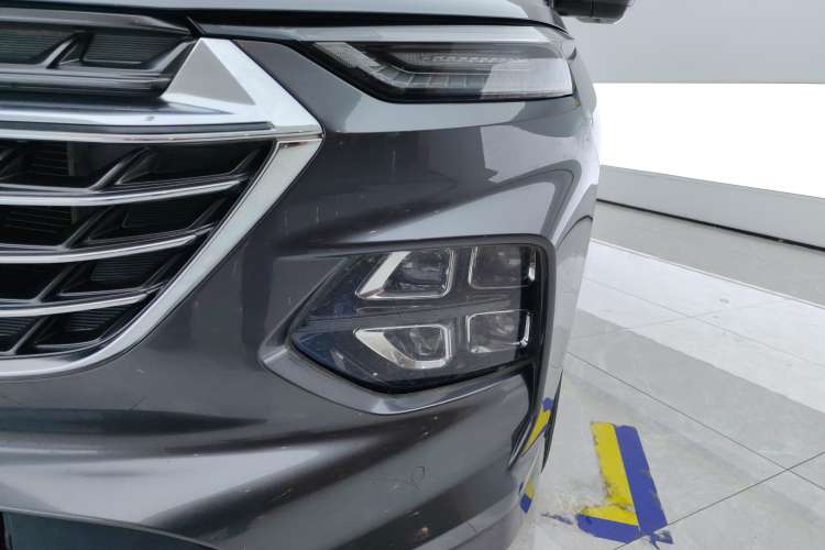 Used Wuling Victory 2020 1.5T CVT Flagship Edition Left Front Headlight