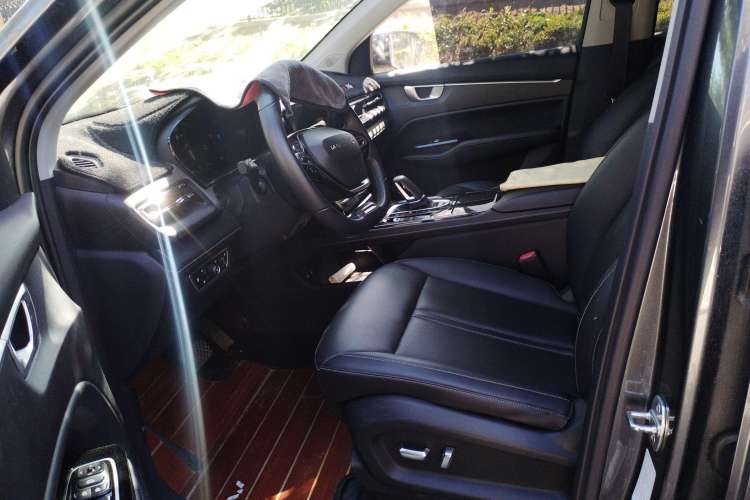 Used Wuling Victory 2020 1.5T CVT Flagship Edition Left Front Seat