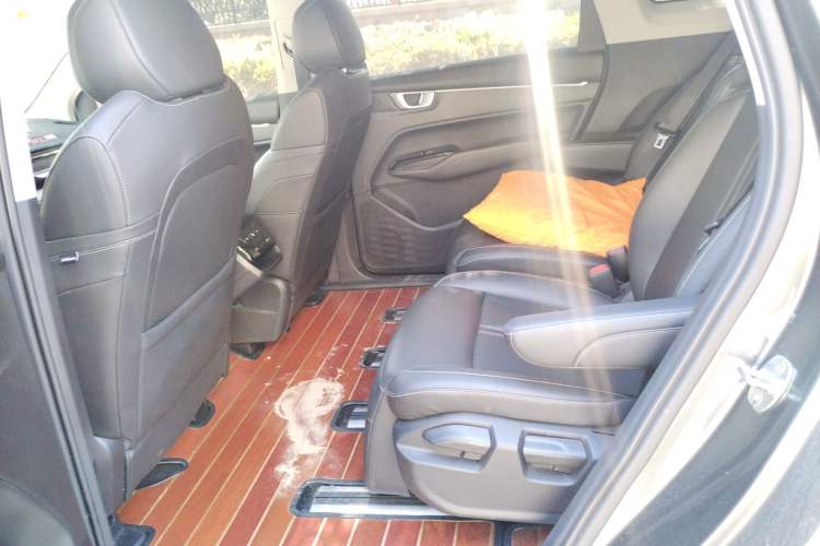 Used Wuling Victory 2020 1.5T CVT Flagship Edition Left Rear Seat