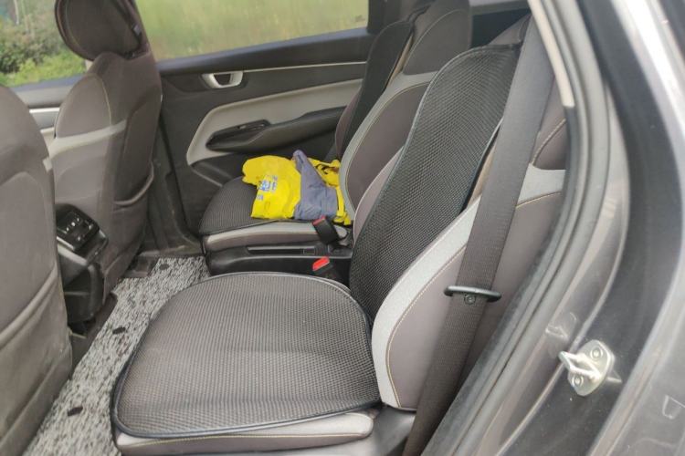 Used Wuling Victory 2020 1.5T Manual Elite Edition Left Rear Seat