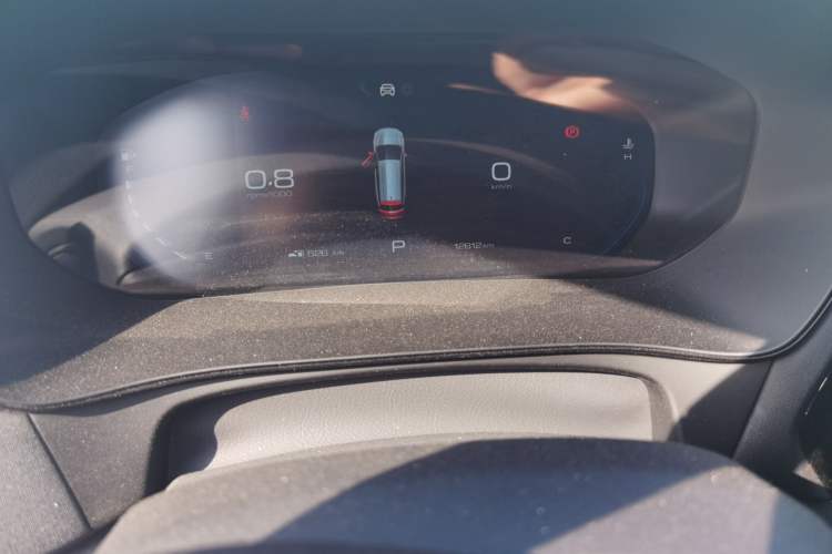 Used Wuling Victory 2020 1.5T CVT Flagship Edition Odometer Close Up