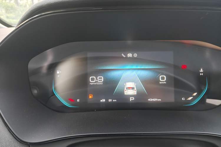 Used Wuling Victory 2020 1.5T CVT Luxury Model Odometer Close Up