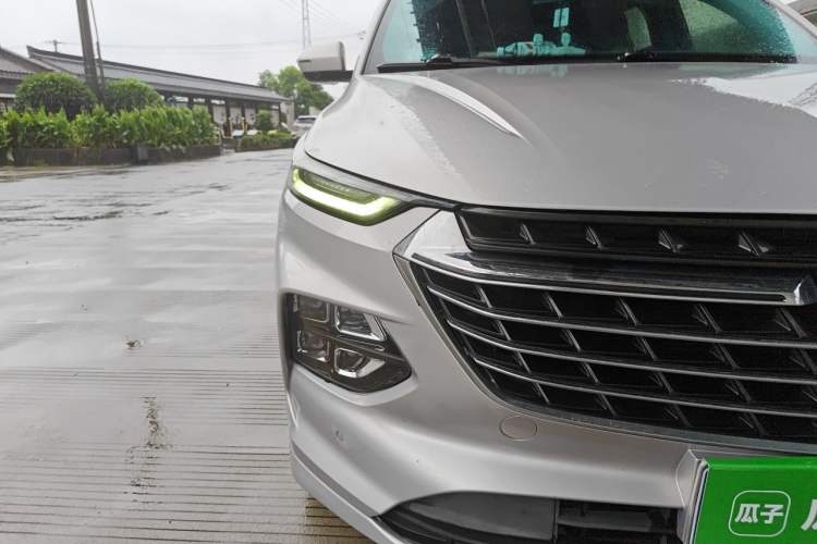 Used Wuling Victory 2020 1.5T CVT Flagship Business Class Right Front Headlight