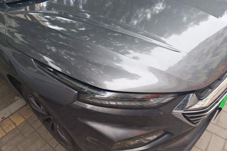 Used Wuling Victory 2020 1.5T CVT Luxury Model Right Front Headlight