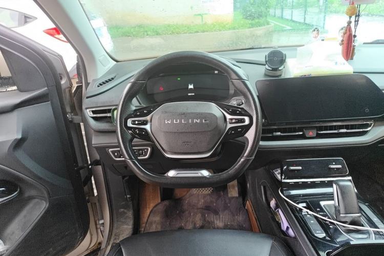 Used Wuling Victory 2020 1.5T CVT Flagship Business Class Steering Wheel