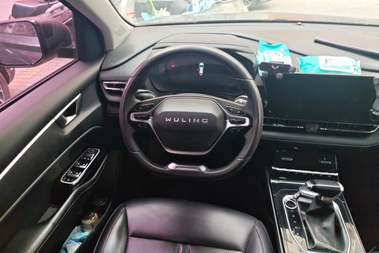 Used Wuling Victory 2020 1.5T CVT Luxury Model Steering Wheel