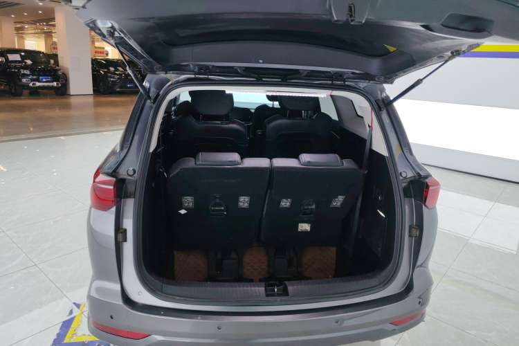 Used Wuling Victory 2020 1.5T CVT Flagship Edition Trunk