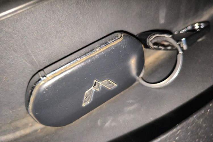 Used Wuling Victory 2020 1.5T CVT Flagship Edition Vehicle Key