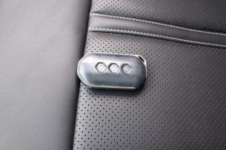 Used Wuling Victory 2020 1.5T CVT Flagship Edition Vehicle Key