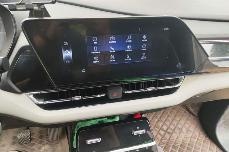 Used Wuling Victory 2020 1.5T Manual Elite Edition Audio And AC Panel