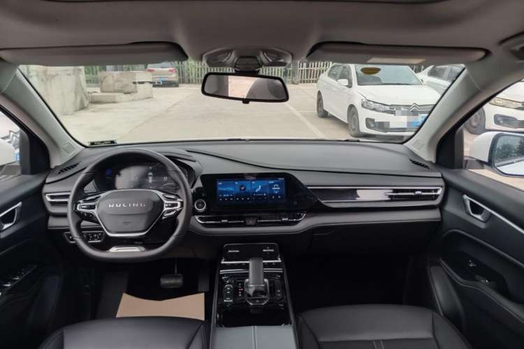 Used Wuling Victory 2020 1.5T CVT Flagship Edition Center Console