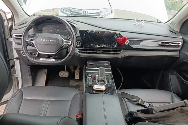 Used Wuling Victory 2020 1.5T CVT Flagship Edition Center Console