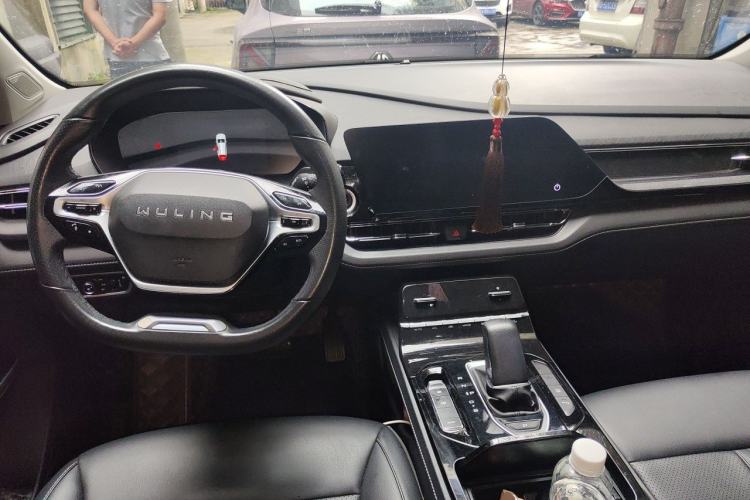 Used Wuling Victory 2020 1.5T CVT Flagship Edition Center Console