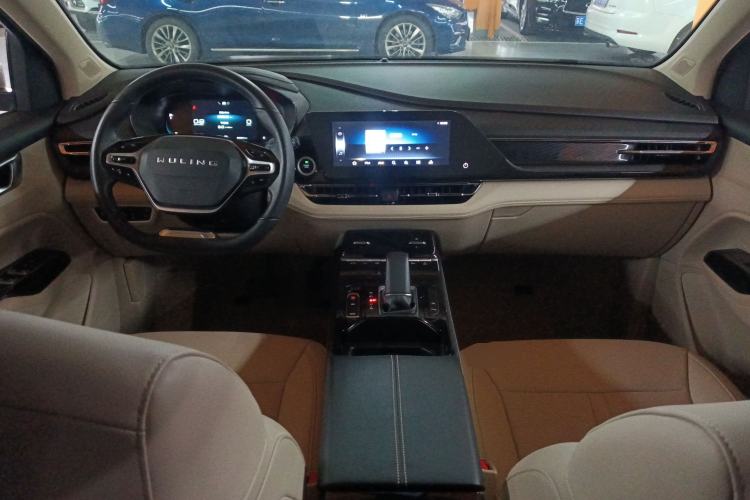 Used Wuling Victory 2020 1.5T CVT Flagship Edition Center Console
