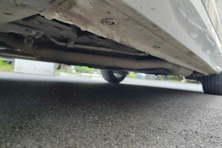 Used Wuling Victory 2020 1.5T CVT Luxury Model Chassis Front Left