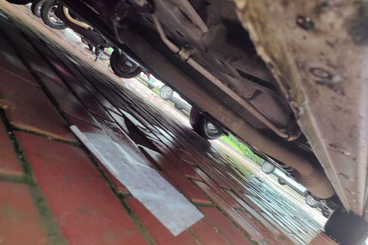 Used Wuling Victory 2020 1.5T CVT Flagship Edition Chassis Front Left