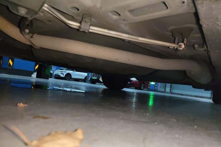Used Wuling Victory 2020 1.5T CVT Flagship Edition Chassis Front Left
